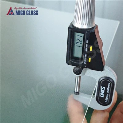 شیشه مات منشوری کم آهن 1.6 میلی متری